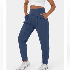 HALARA FLEX DENIM DESIGNED FOR DAYS ON THE GO FLEX PANTS INDIGO WASHED COLOR MED